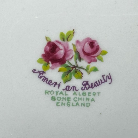 Royal Albert American Beauty Medium Teapot Bone China England - Picture 7 of 7